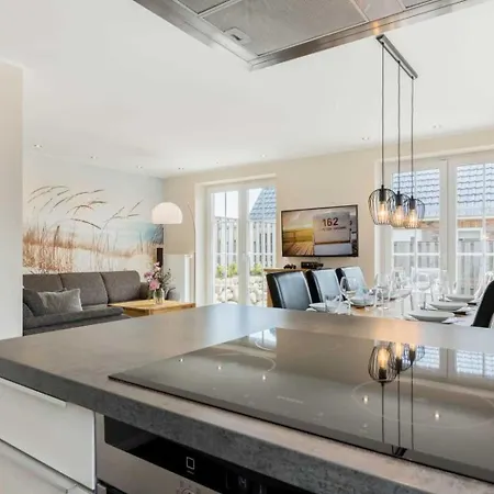 Holiday home Haus Op De Geest 44